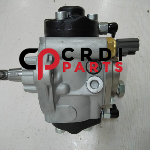 Common Rail Fuel Injection Pump 1J433-50501, 294000-1820 For Kubota V3800-CR Engine